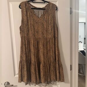 Old Navy Sleeveless Tiered Dress